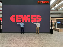 Desimat afianza lazos comerciales con GEWISS en exitosa visita a sus fábricas en Italia